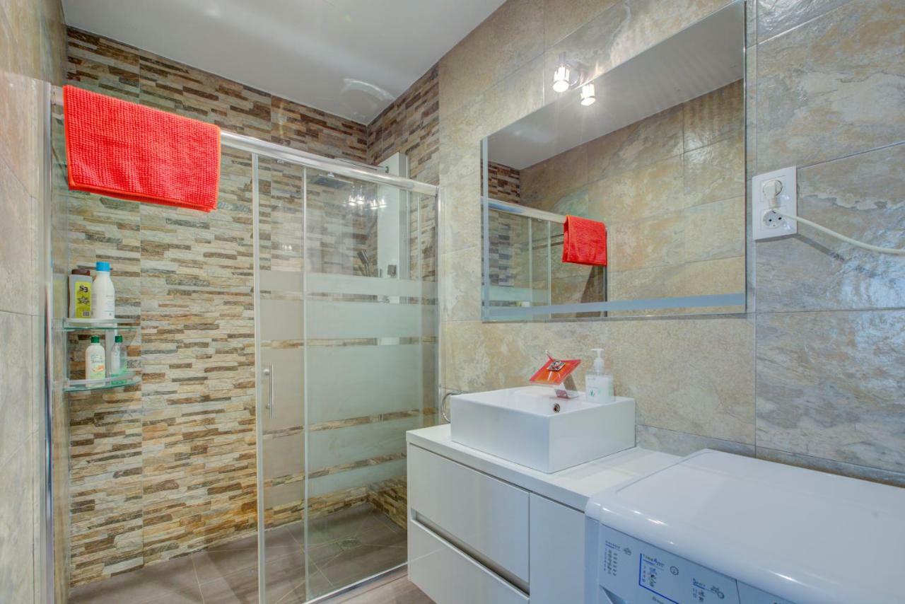 Apartamento Loft En Plaza Espana Madrid Luaran gambar